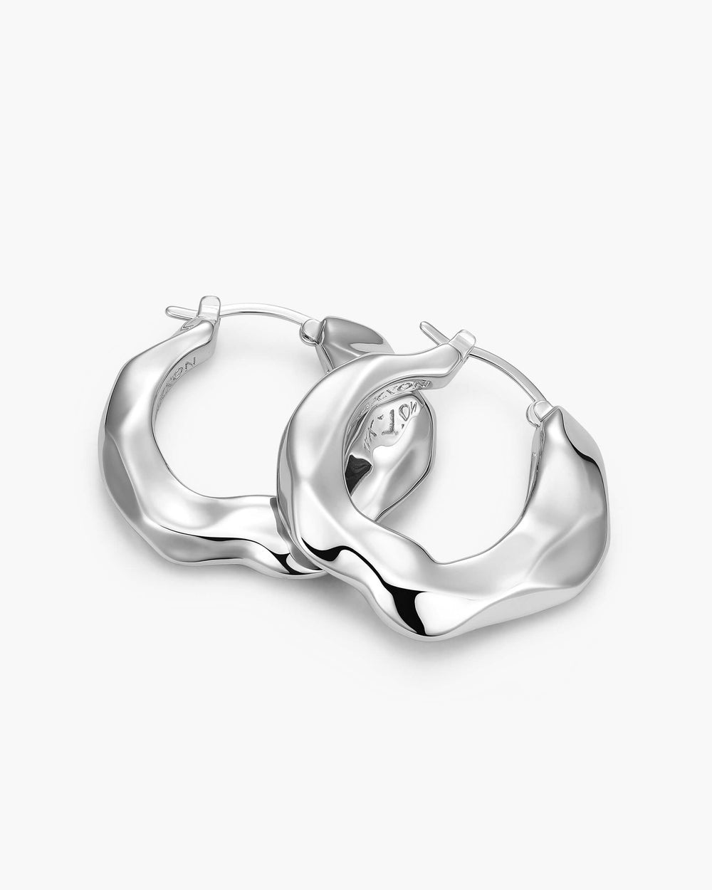 Womens_Hammered_Hoops_Silver_View1_Shopify_Tall_75249b17-9b72-45df-9f2f-f4690067ee4e